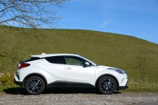 Toyota-C-HR-003-low-res.jpeg